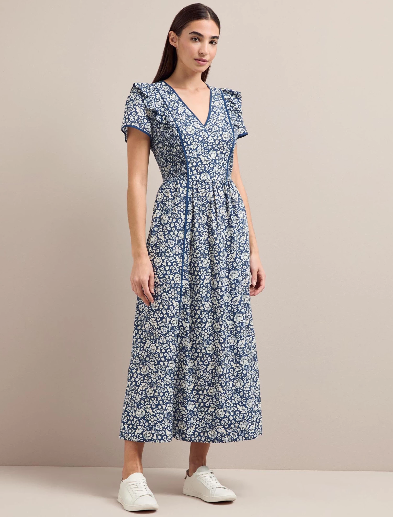 Maeve Cotton Blend Maxi Dress - Blue Mono Floral Print - Image 3