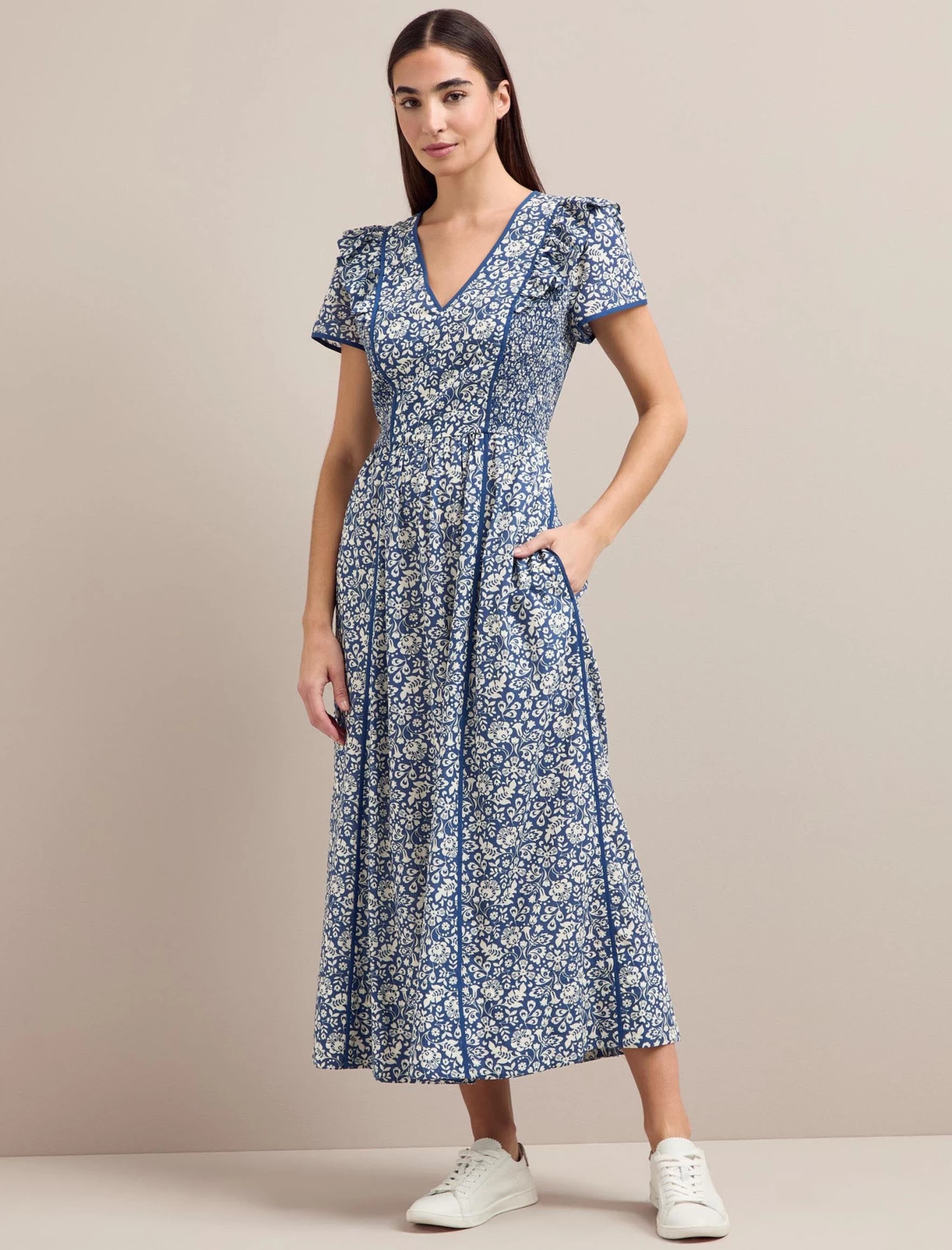 Maeve Cotton Blend Maxi Dress - Blue Mono Floral Print - Image 5