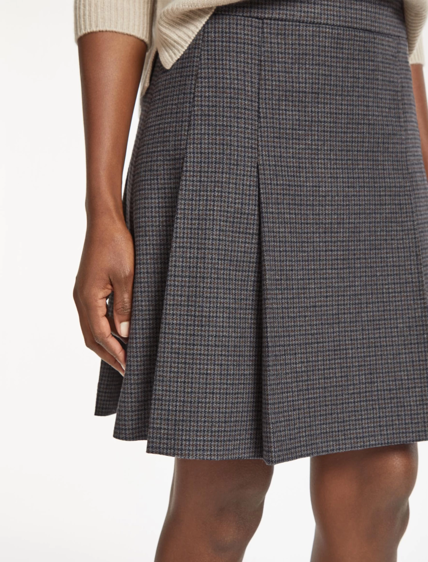 Celina Wool Short Skirt - Charcoal Navy Black Check - Image 4