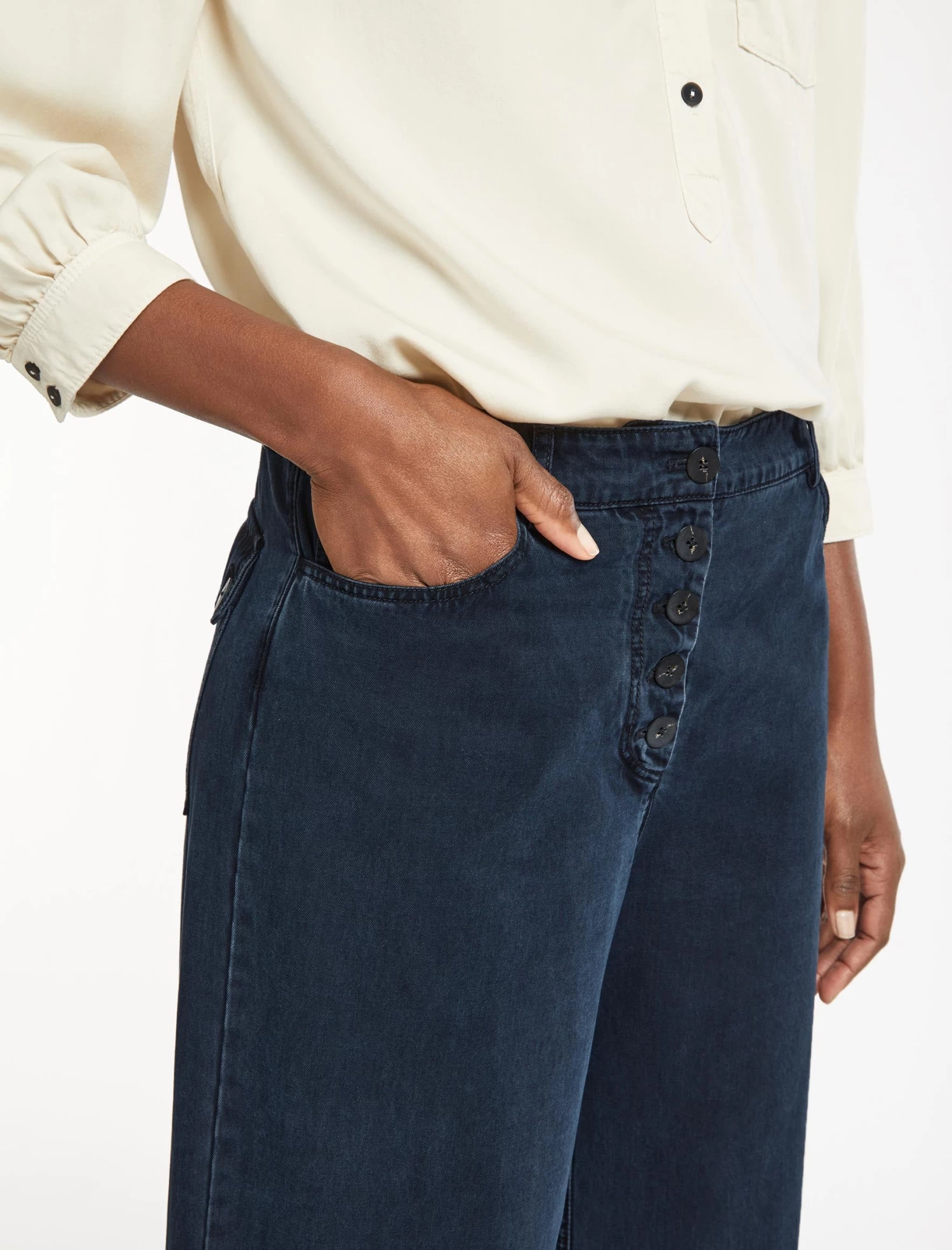 Leo Cropped Trouser - Indigo - Image 3