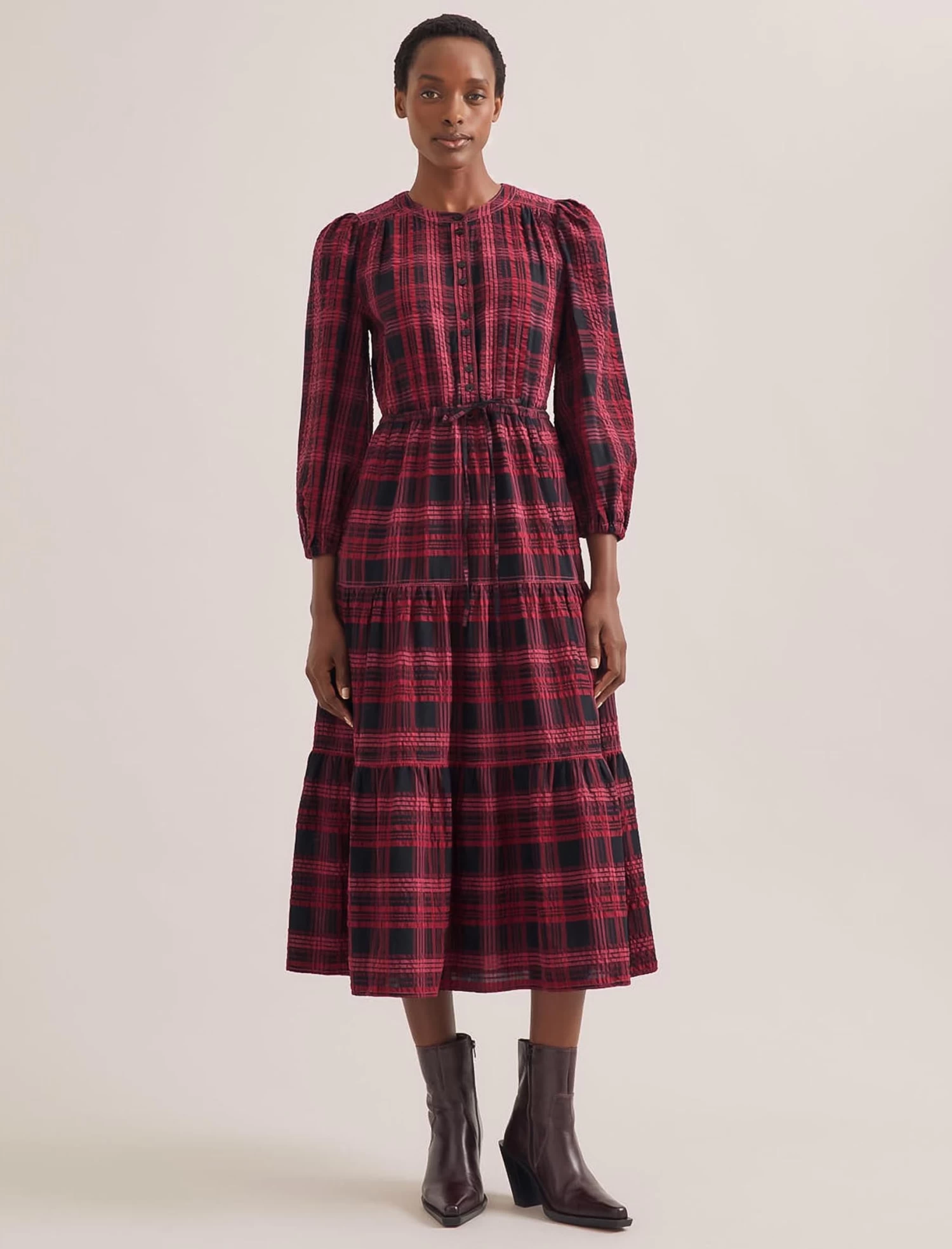 Alice Organic Cotton Seersucker Maxi Dress - Red Black - Image 3