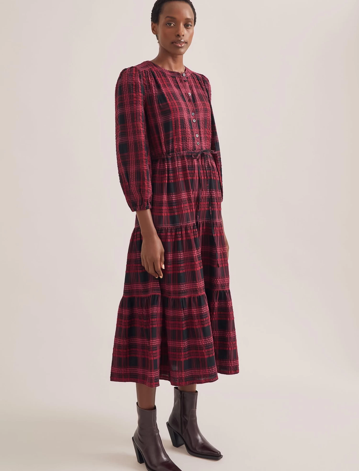 Alice Organic Cotton Seersucker Maxi Dress - Red Black - Image 5