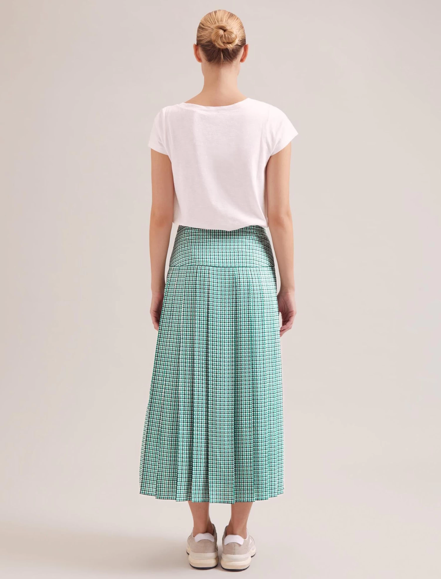 Sienna Maxi Skirt - Ecru Green Houndstooth Print - Image 4