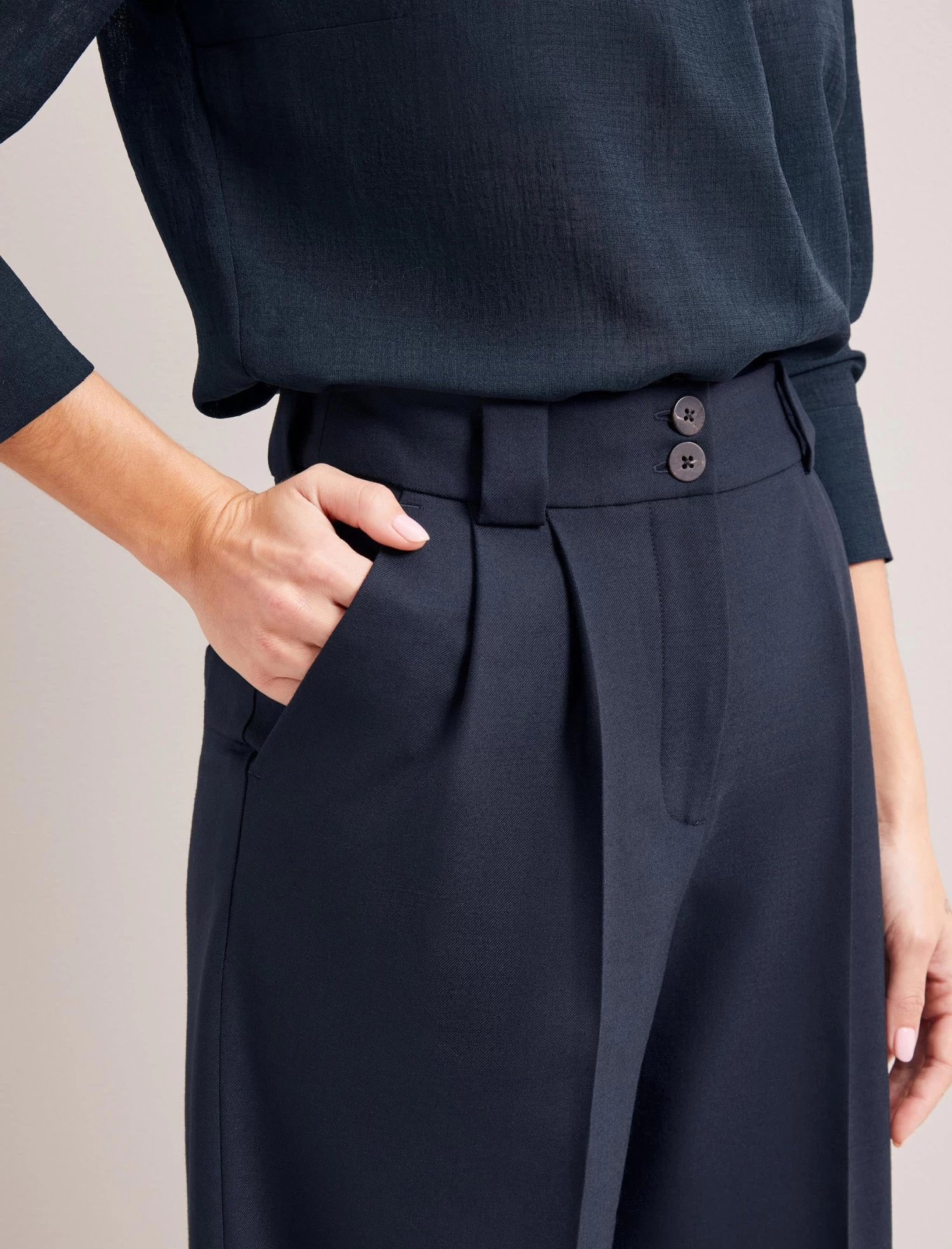 Margot New Wool Wide Leg Trouser - Navy - Image 3