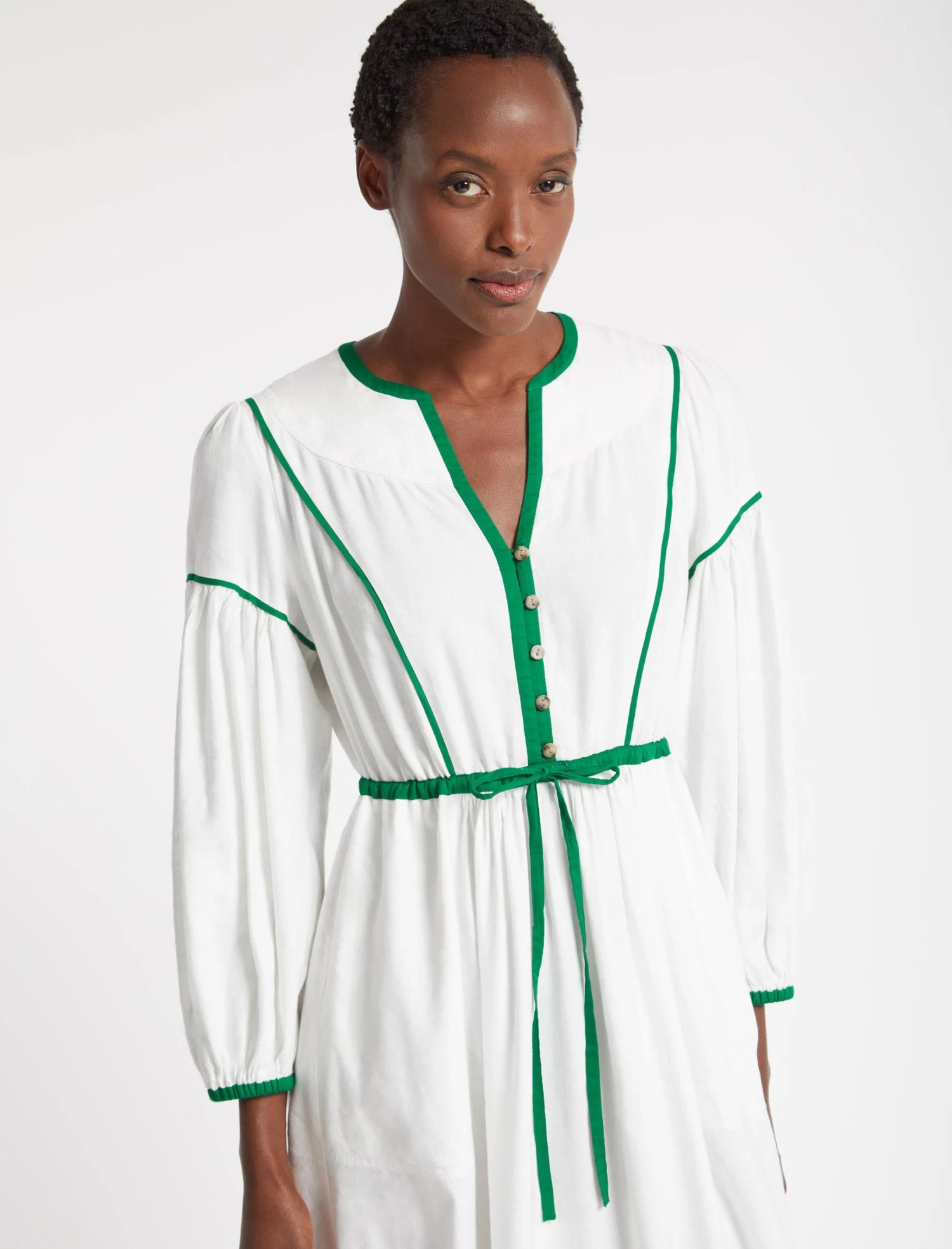 Salone Linen Blend Maxi Dress - White Emerald Green - Image 5