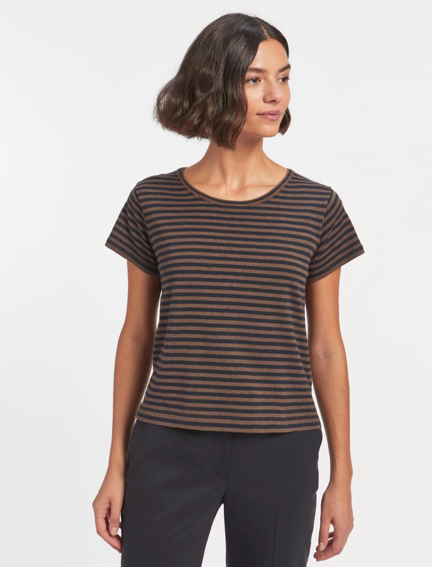 Madison Cotton Silk Blend Round Neck T-Shirt - Brown Navy Stripe - Image 5