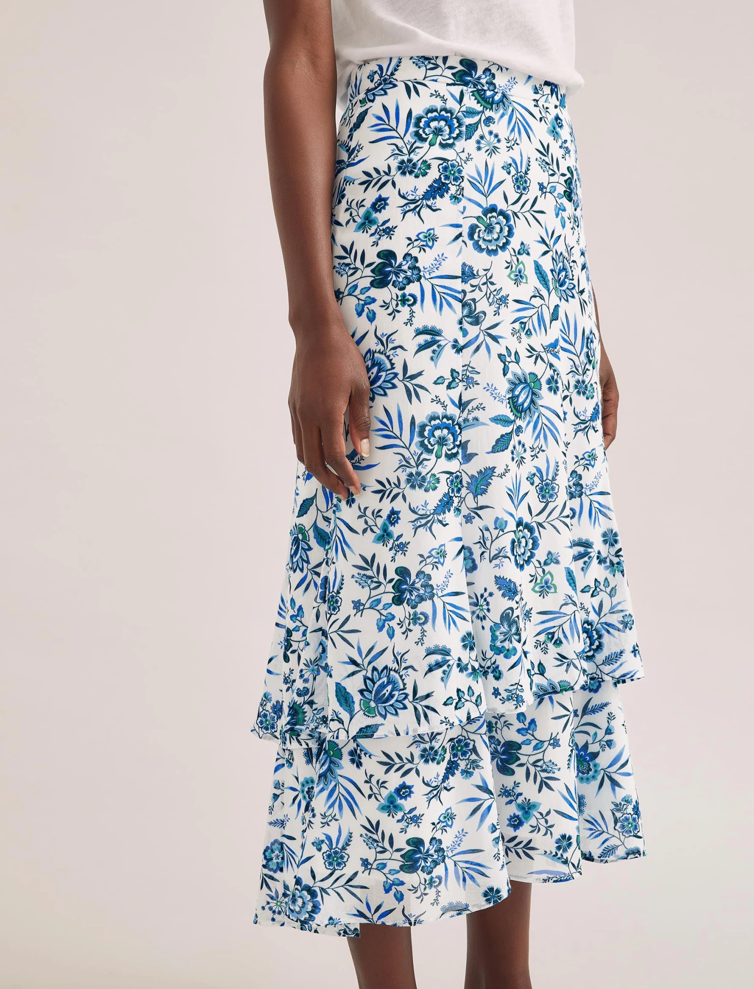 Lotta Cotton Blend Maxi Skirt - White Blue Palm Floral - Image 2